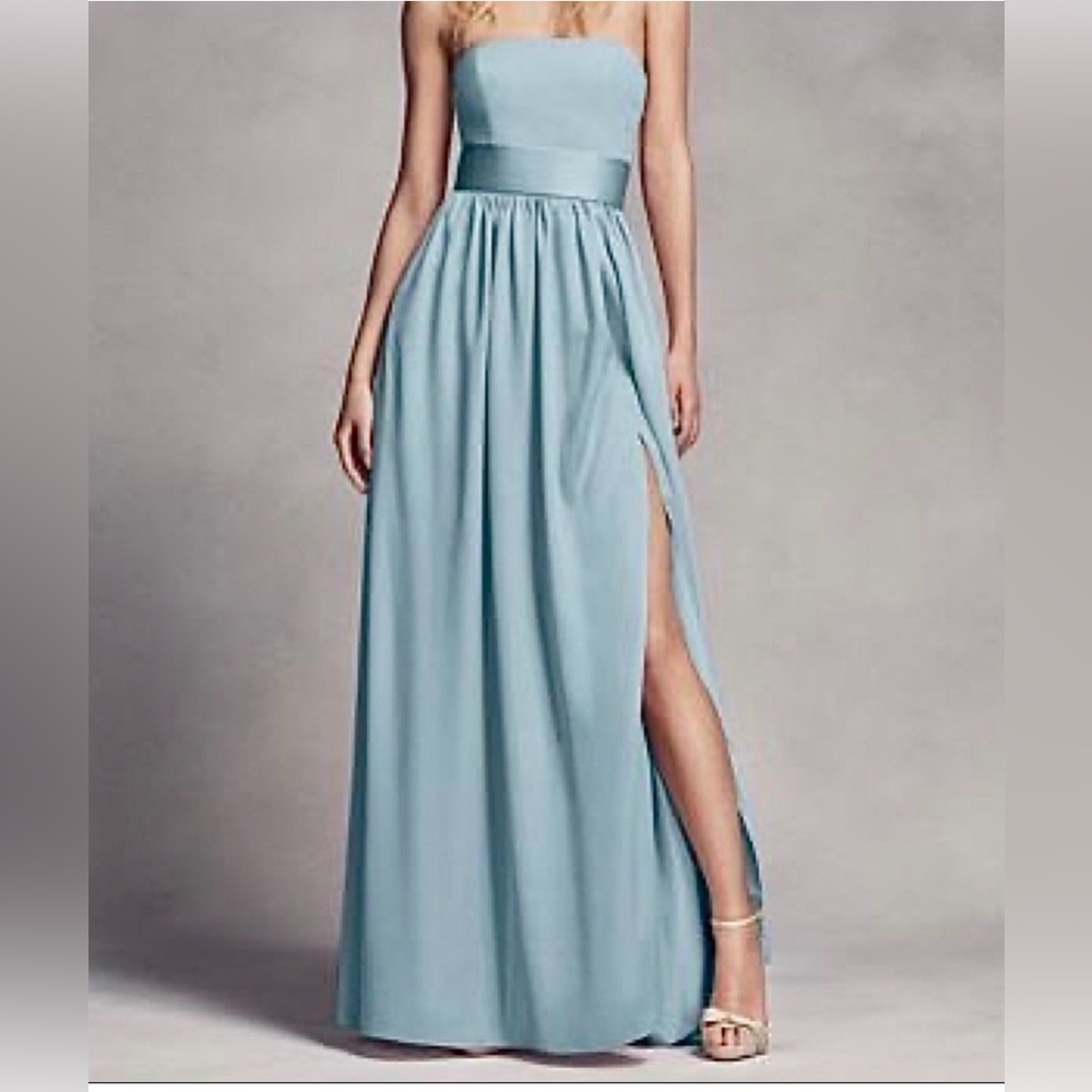 Elegant Blue Evening Gown